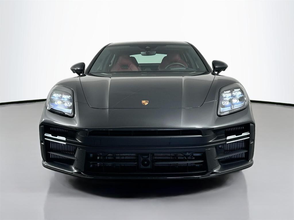 new 2025 Porsche Panamera car