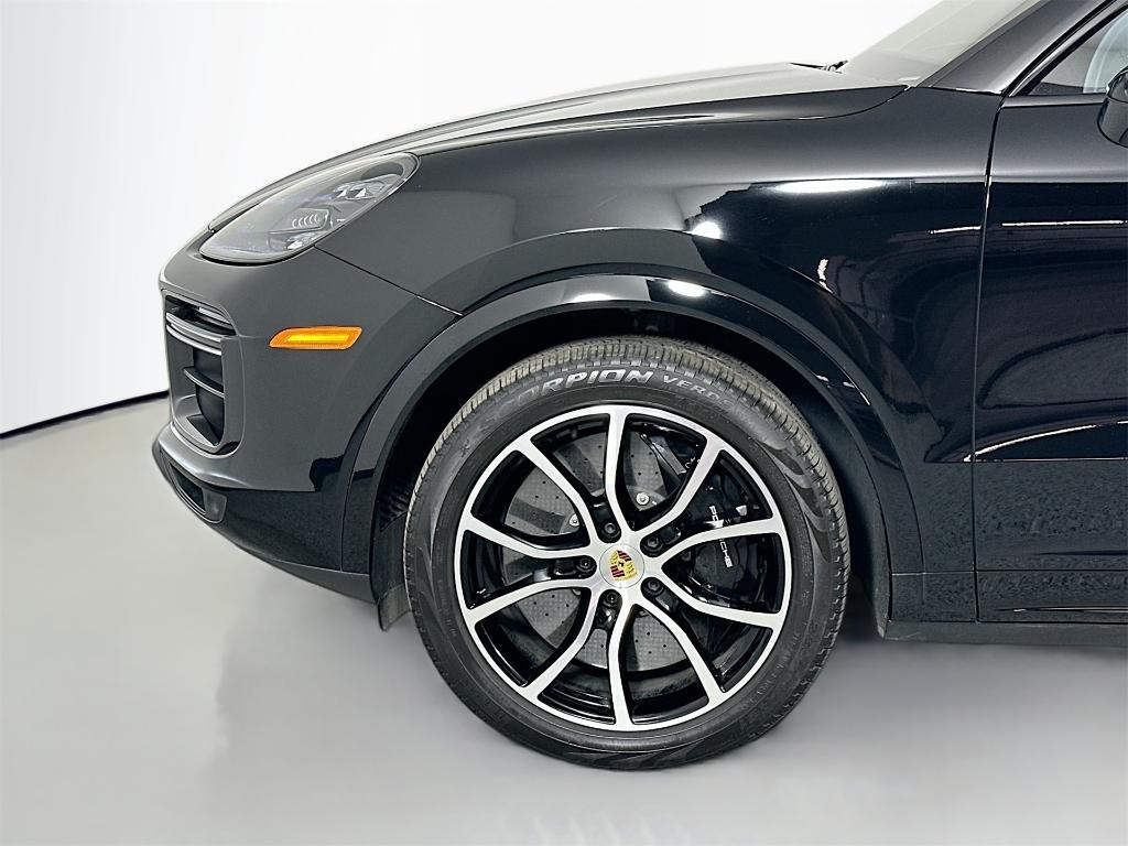 used 2021 Porsche Cayenne car, priced at $87,900