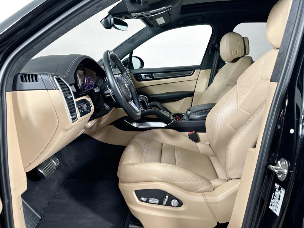 used 2021 Porsche Cayenne car, priced at $87,900