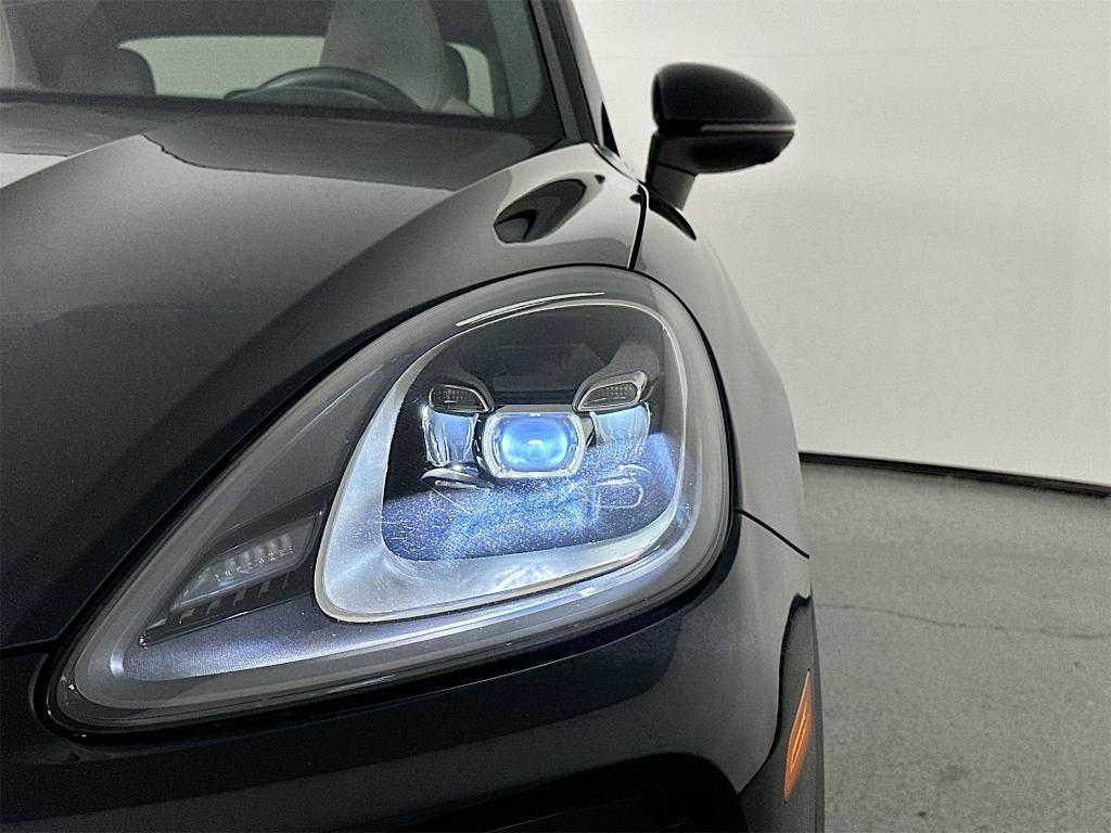 used 2023 Porsche Cayenne car, priced at $85,900