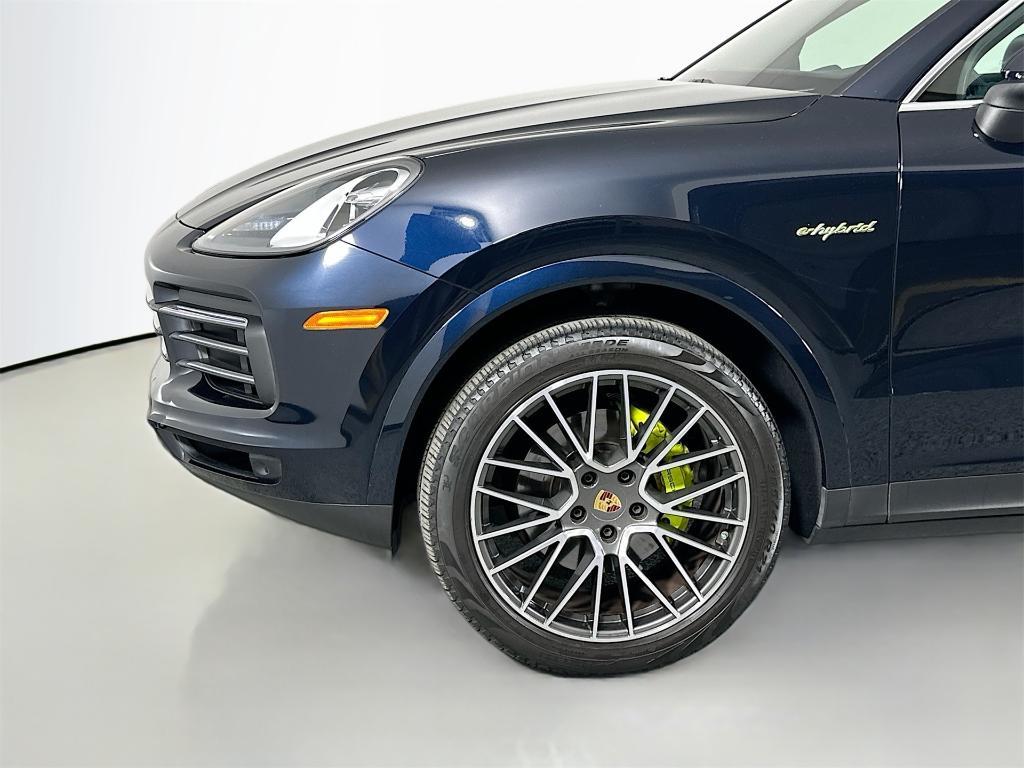 used 2023 Porsche Cayenne car, priced at $85,900
