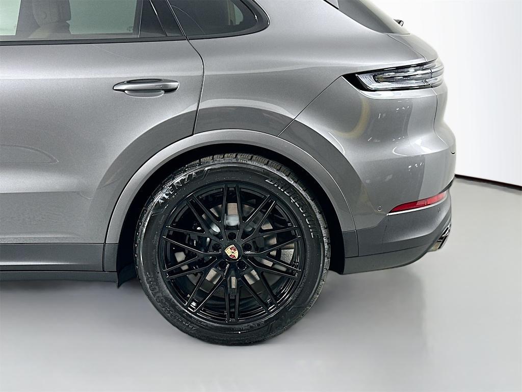 new 2025 Porsche Cayenne car, priced at $142,695