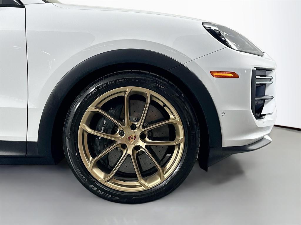 used 2025 Porsche Cayenne car, priced at $194,900