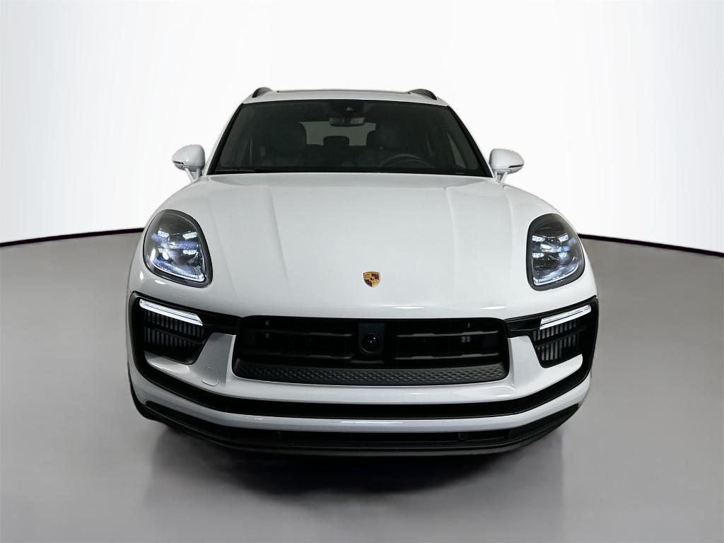 new 2026 Porsche Macan car