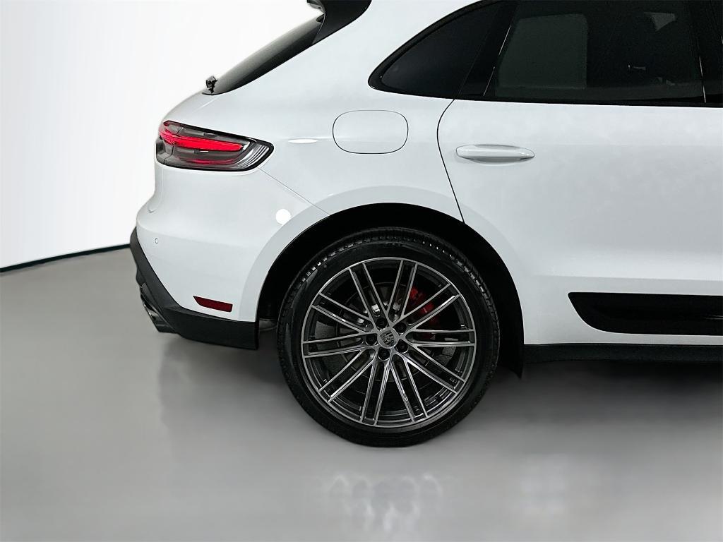 new 2026 Porsche Macan car