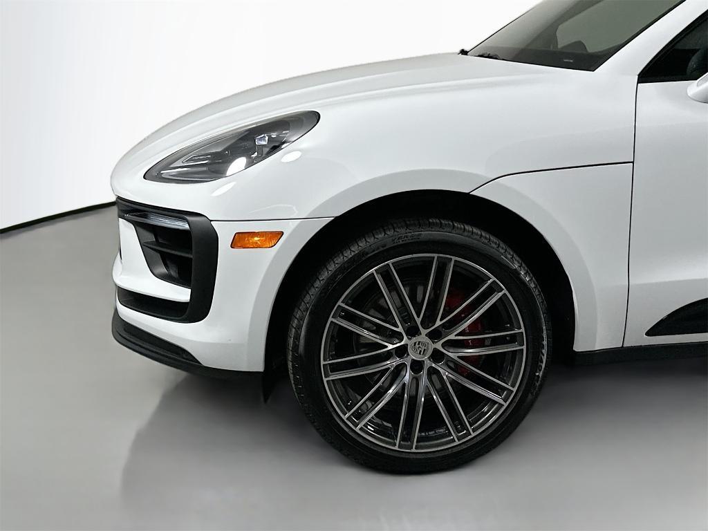 new 2026 Porsche Macan car