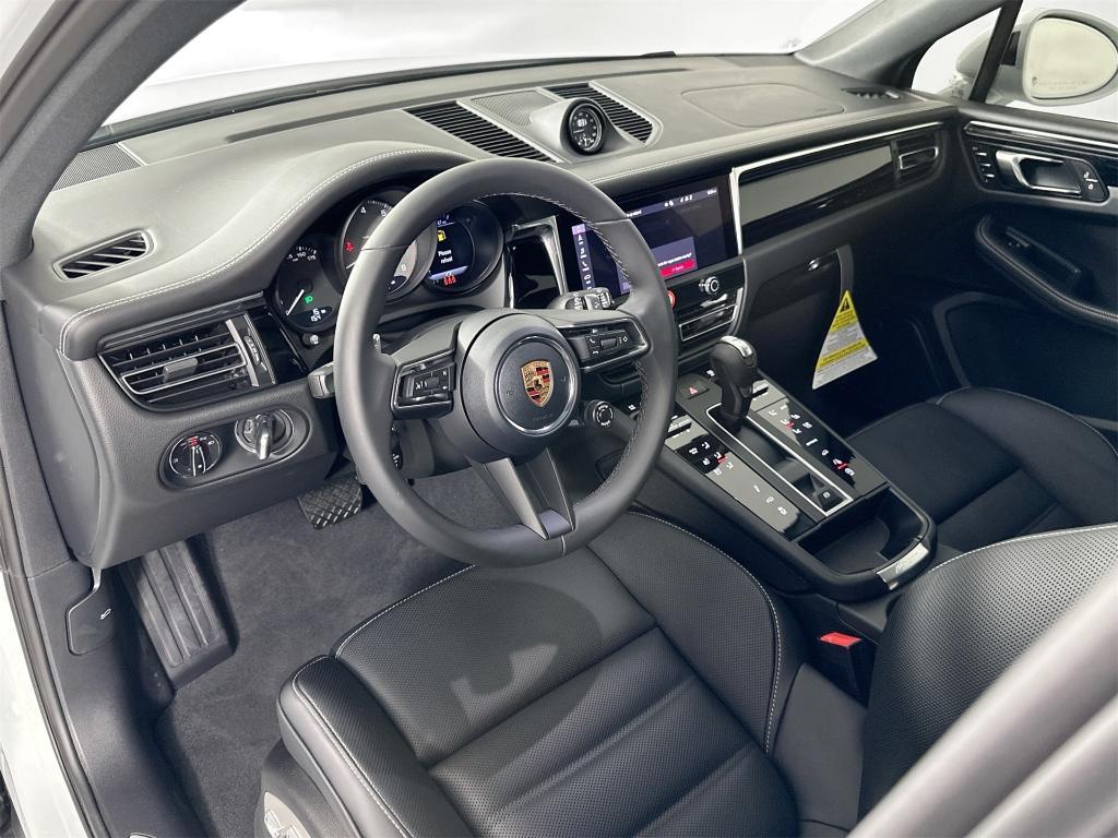 new 2026 Porsche Macan car