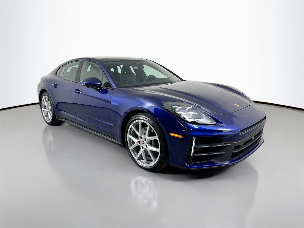 new 2026 Porsche Panamera car