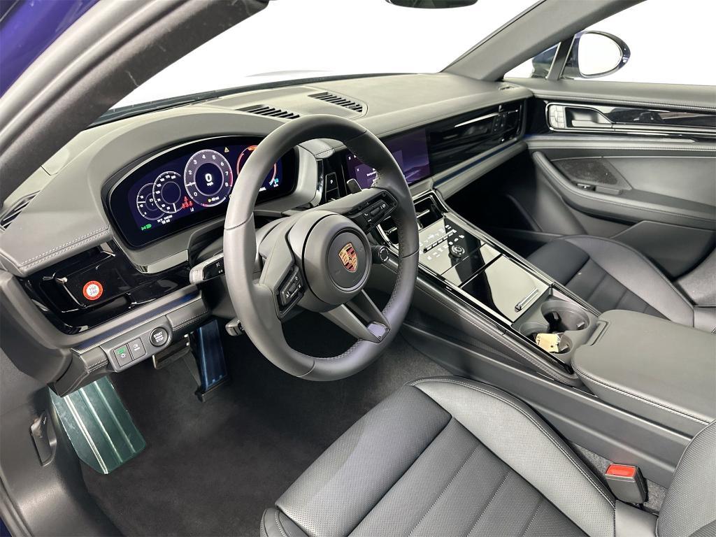 new 2026 Porsche Panamera car