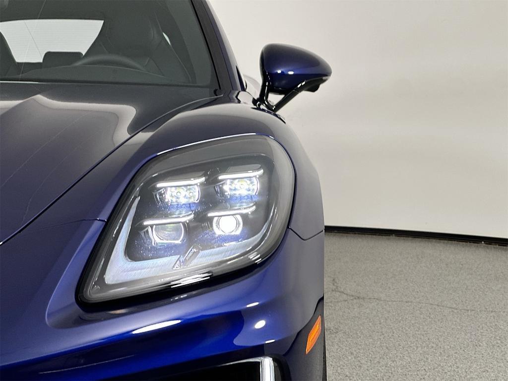 new 2026 Porsche Panamera car