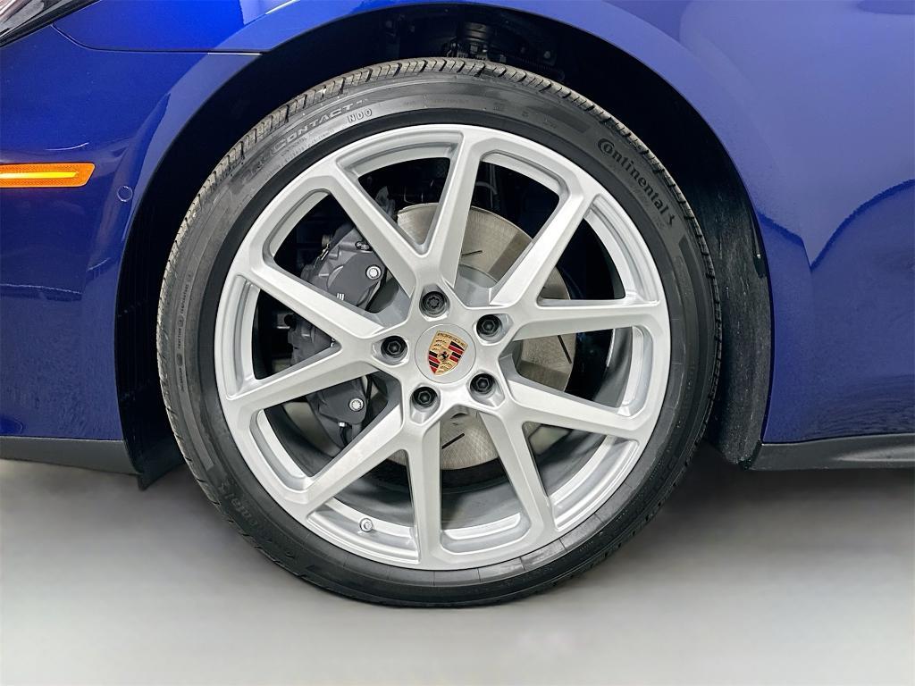 new 2026 Porsche Panamera car