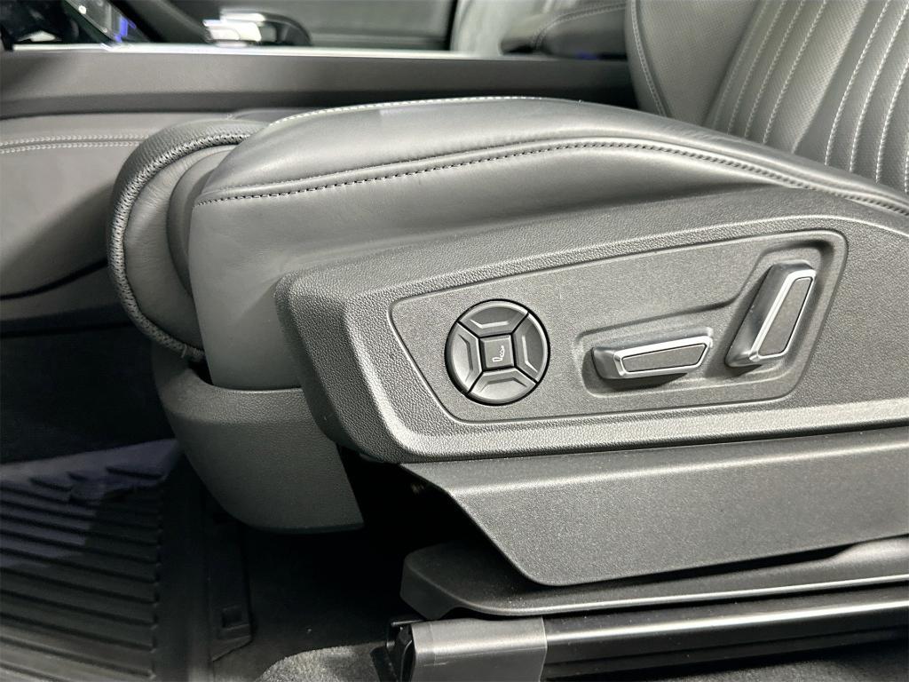 used 2024 Audi SQ8 e-tron car, priced at $61,900