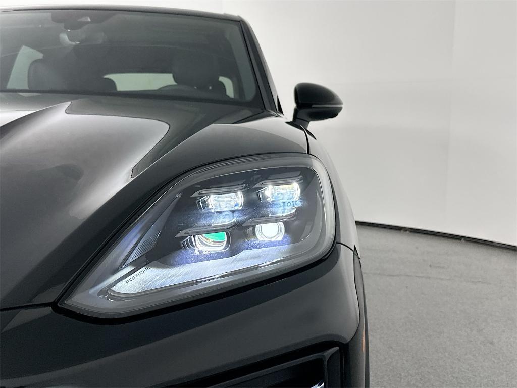 new 2026 Porsche Cayenne car