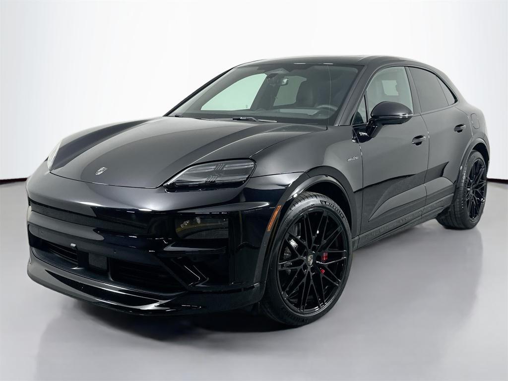 new 2025 Porsche Macan car, priced at $132,325