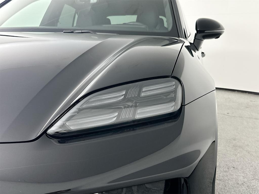 new 2025 Porsche Macan car, priced at $132,325