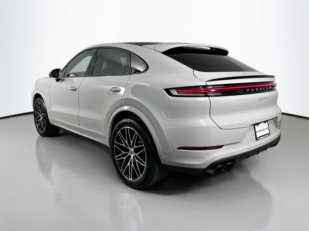 new 2026 Porsche Cayenne car