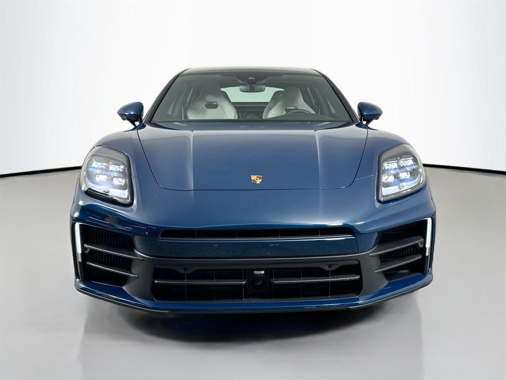 new 2026 Porsche Panamera car