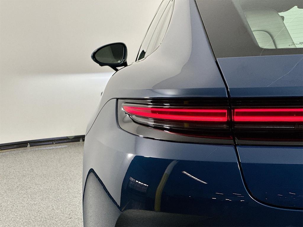 new 2026 Porsche Panamera car