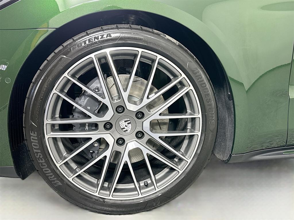 new 2026 Porsche Panamera car