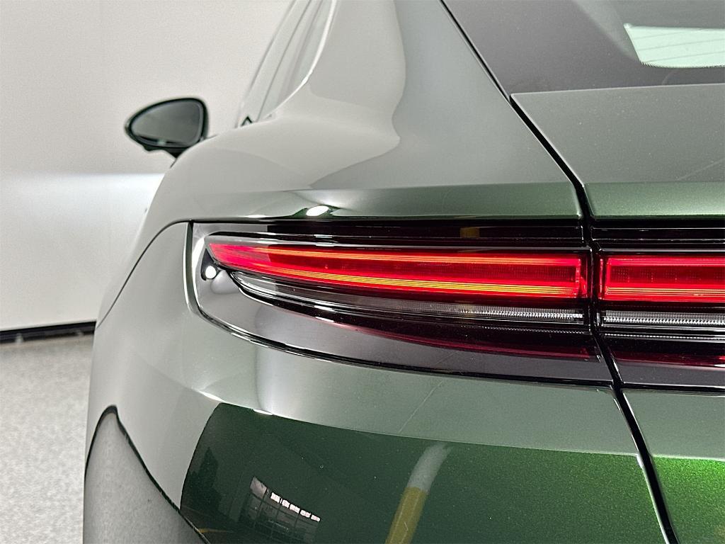 new 2026 Porsche Panamera car