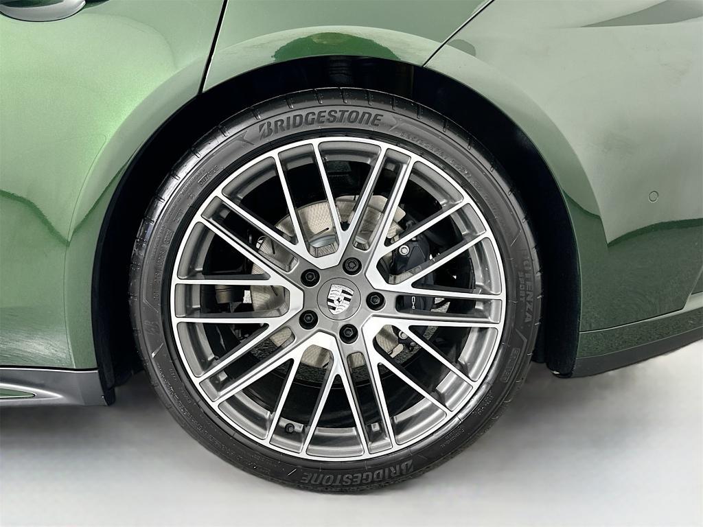 new 2026 Porsche Panamera car