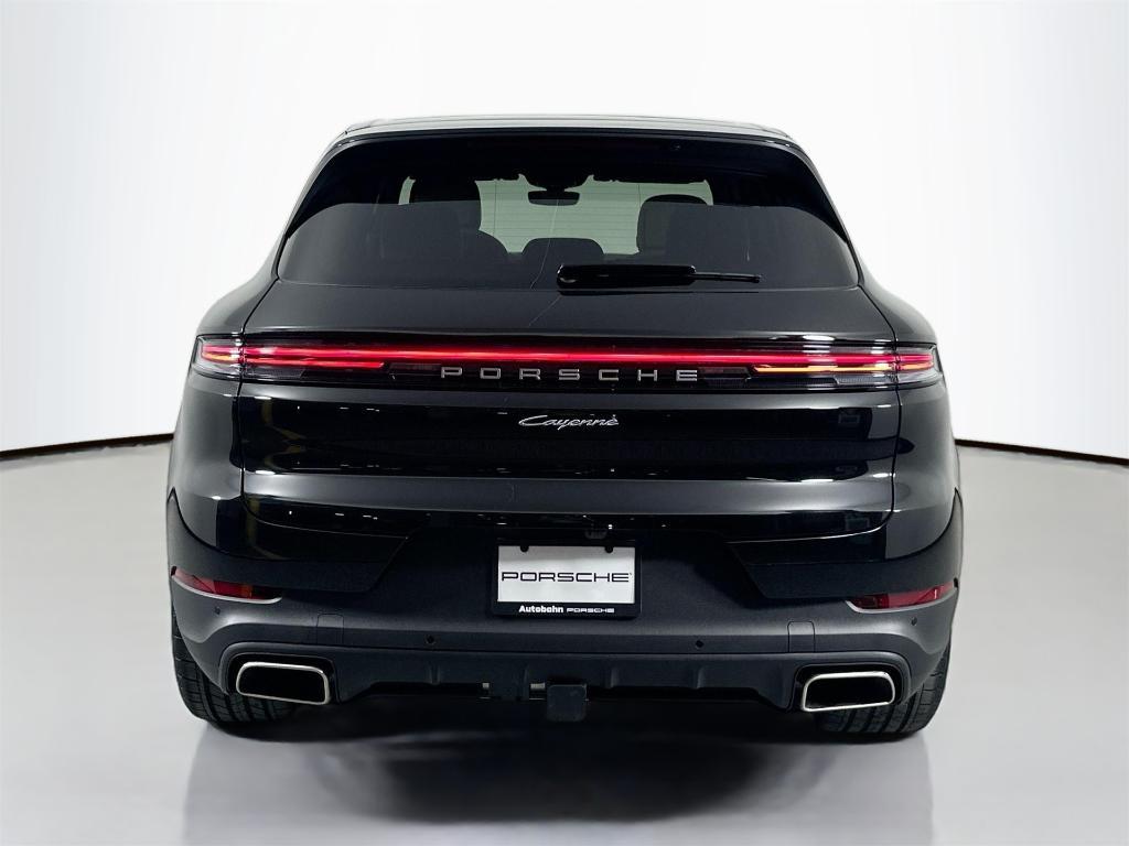new 2025 Porsche Cayenne car, priced at $106,325