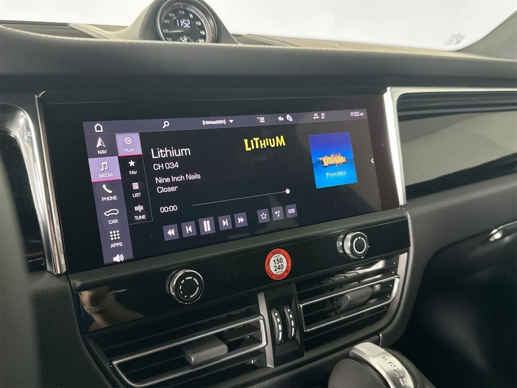new 2026 Porsche Macan car