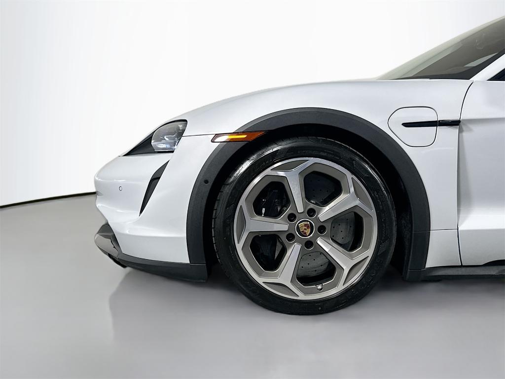 used 2022 Porsche Taycan Cross Turismo car, priced at $124,900