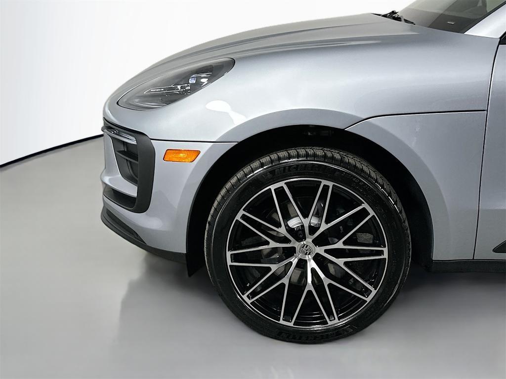 new 2026 Porsche Macan car
