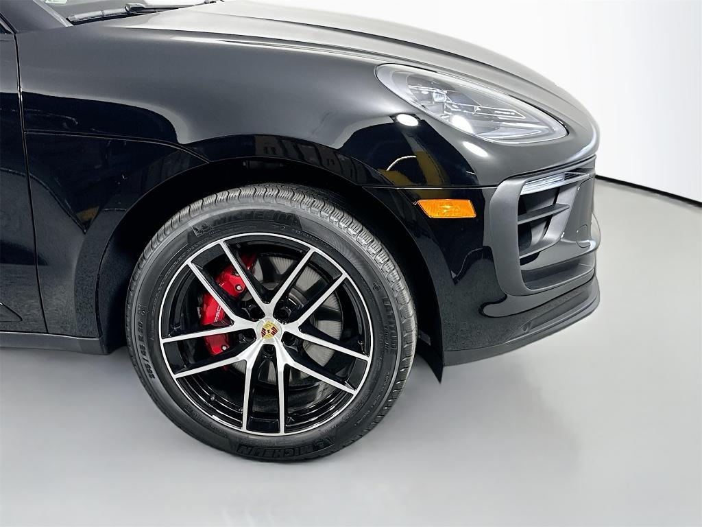 new 2025 Porsche Macan car, priced at $89,255