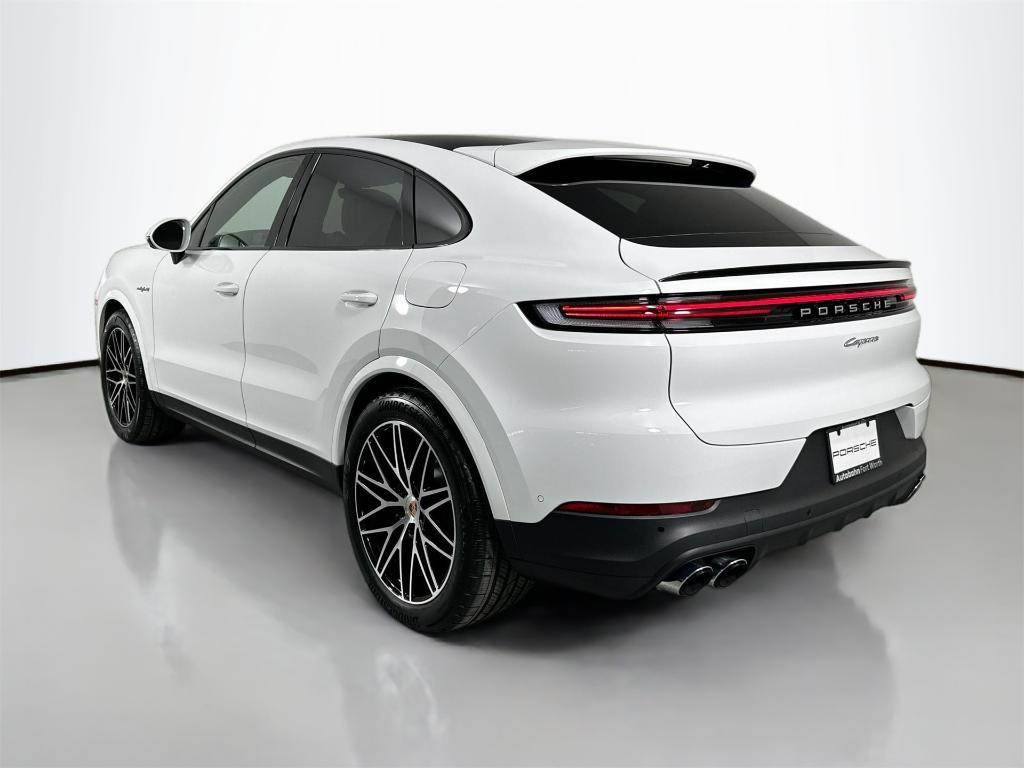 new 2026 Porsche Cayenne car