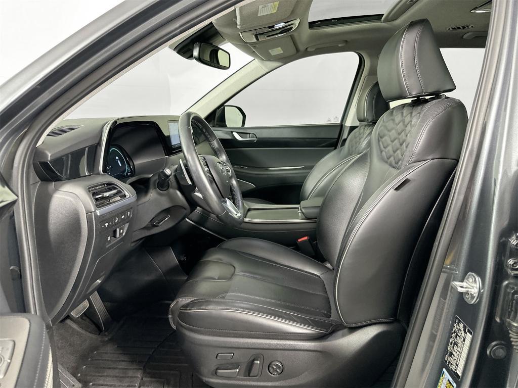 used 2022 Hyundai Palisade car, priced at $29,900
