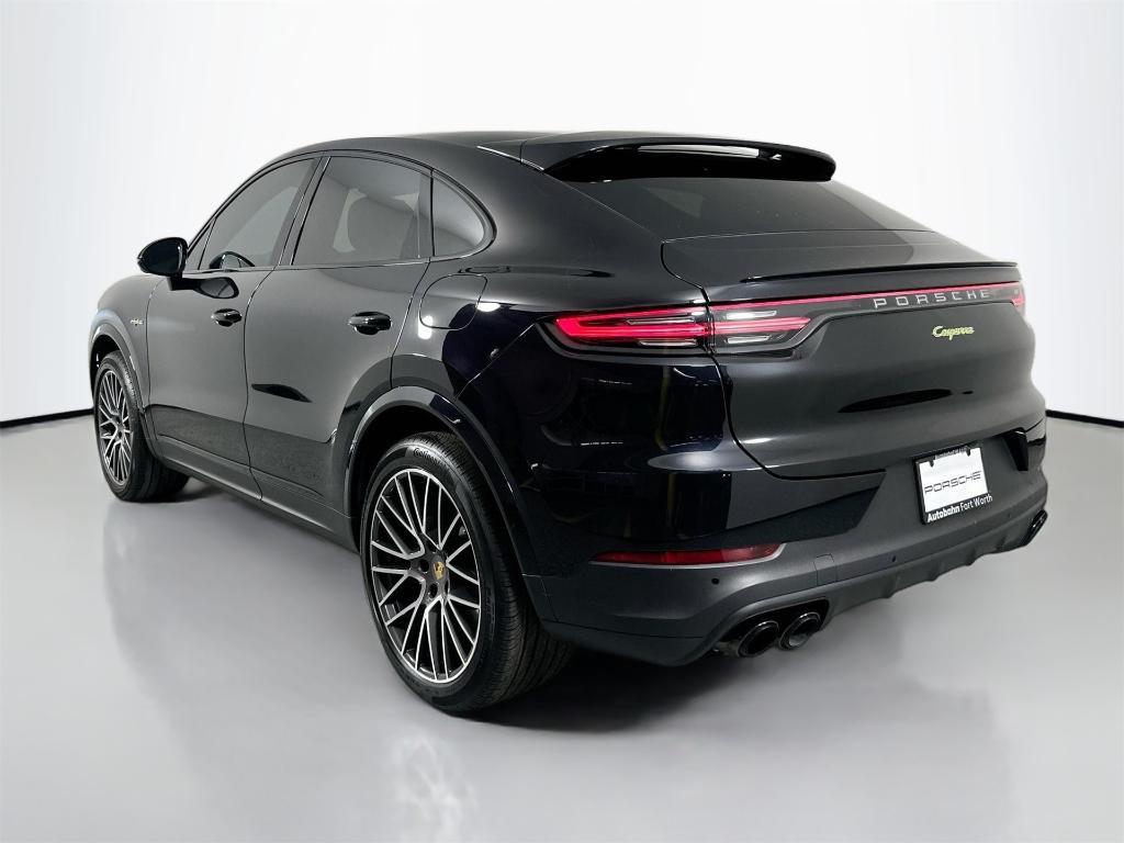 used 2022 Porsche Cayenne car, priced at $73,900