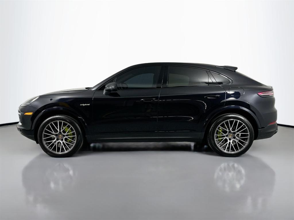used 2022 Porsche Cayenne car, priced at $73,900