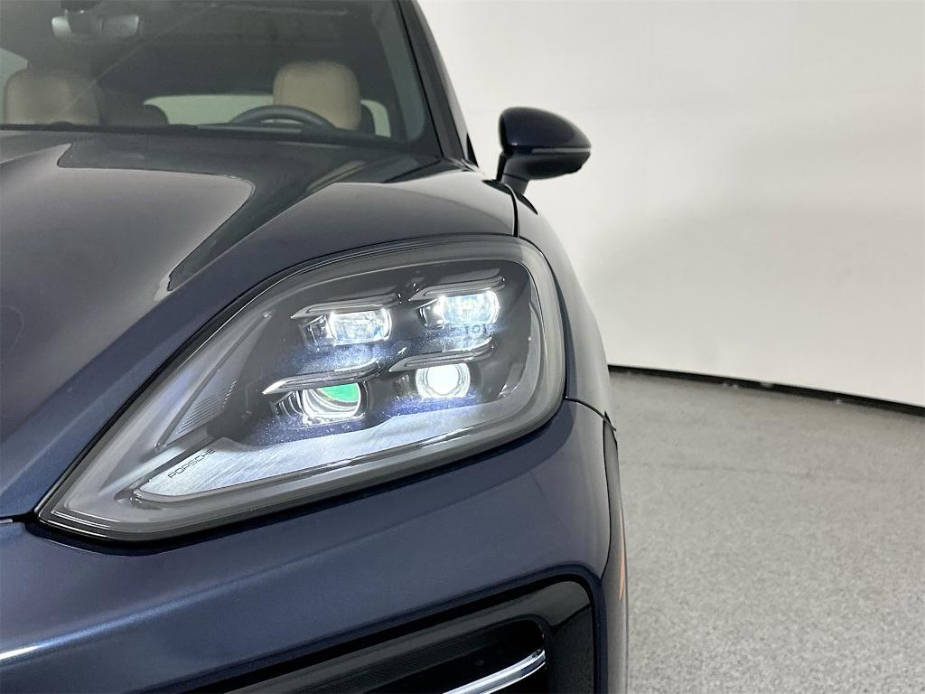new 2026 Porsche Cayenne car