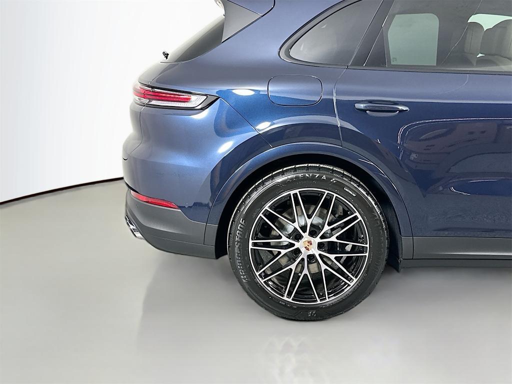 new 2026 Porsche Cayenne car