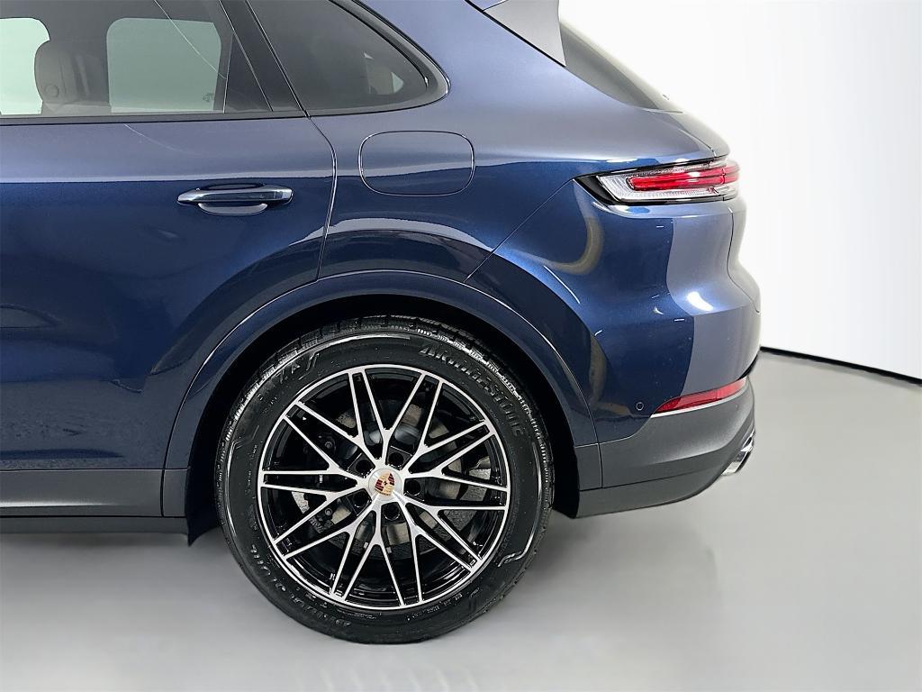 new 2026 Porsche Cayenne car