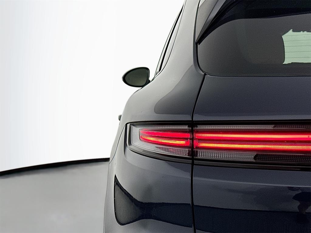 new 2026 Porsche Cayenne car
