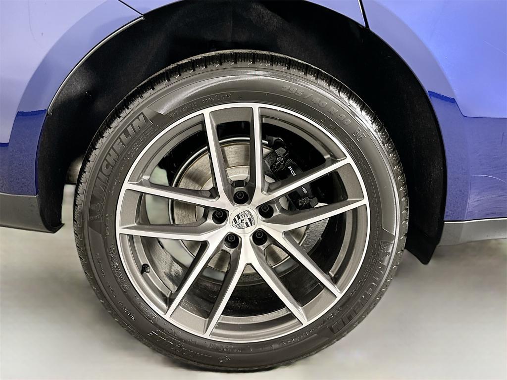 new 2026 Porsche Macan car