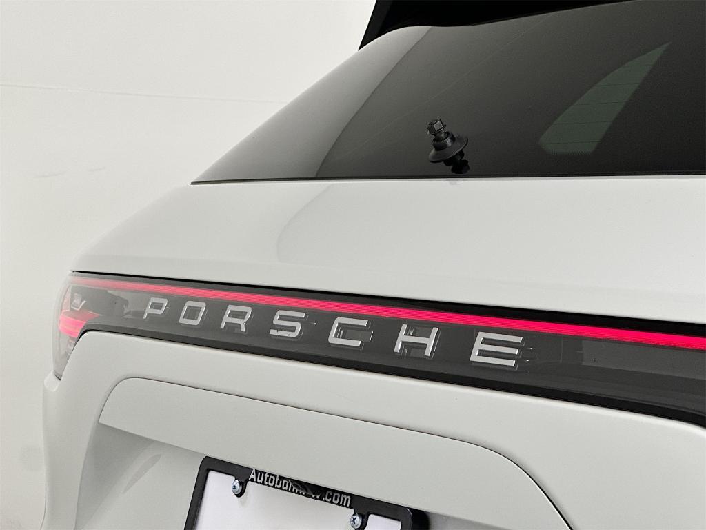 used 2022 Porsche Cayenne car, priced at $59,900