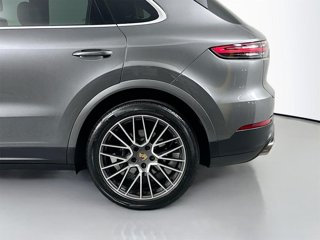 used 2021 Porsche Cayenne car, priced at $39,900