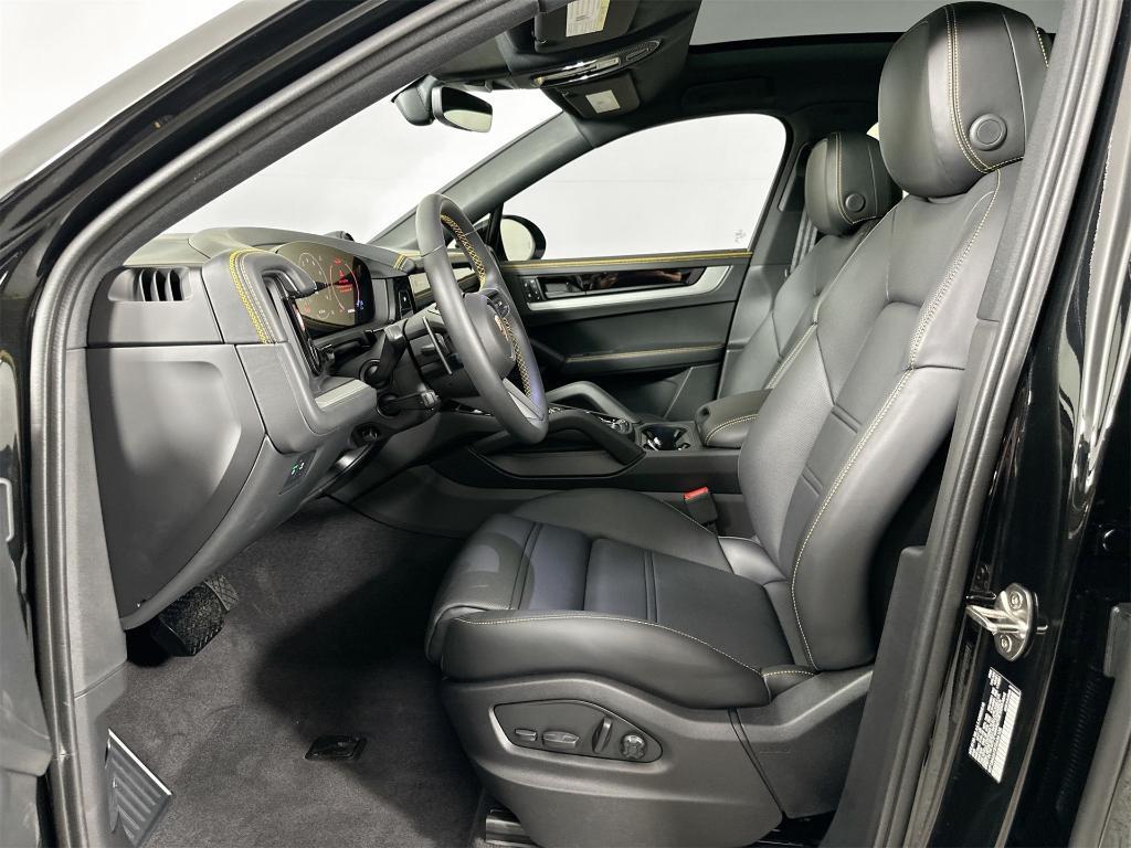new 2026 Porsche Cayenne car