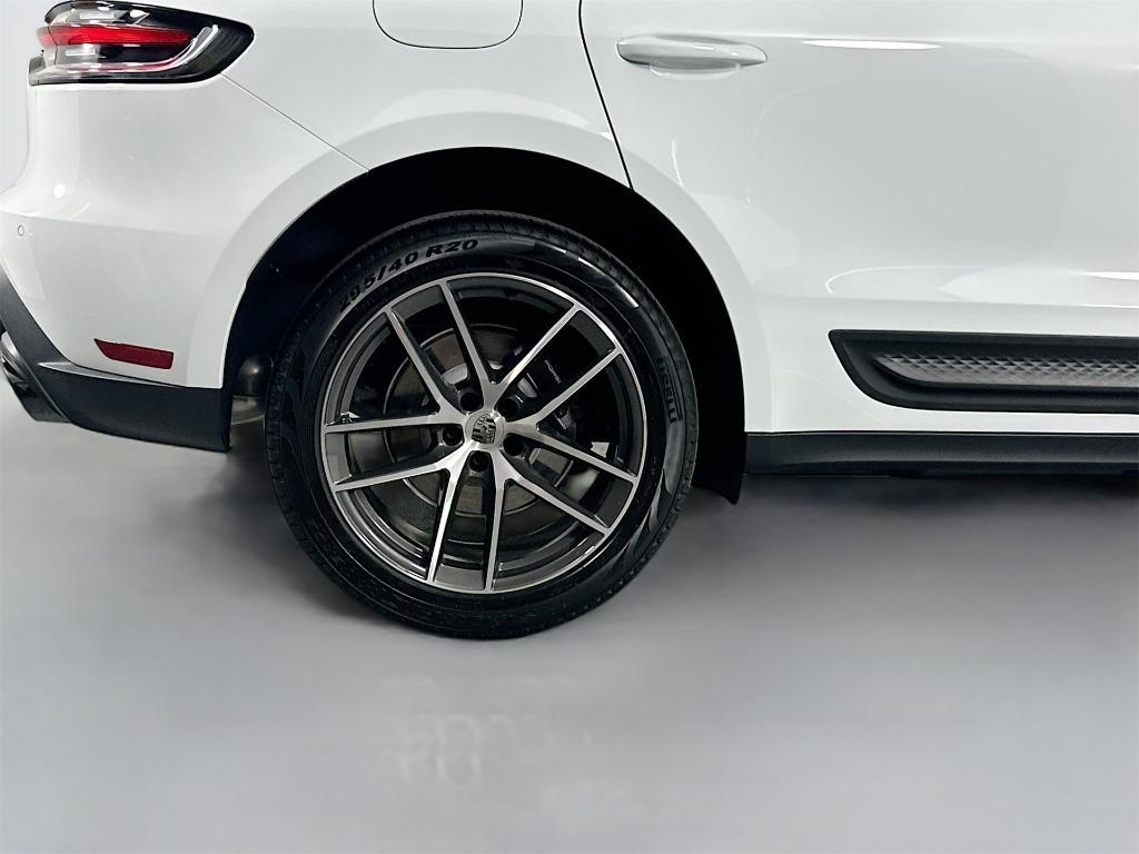 new 2026 Porsche Macan car