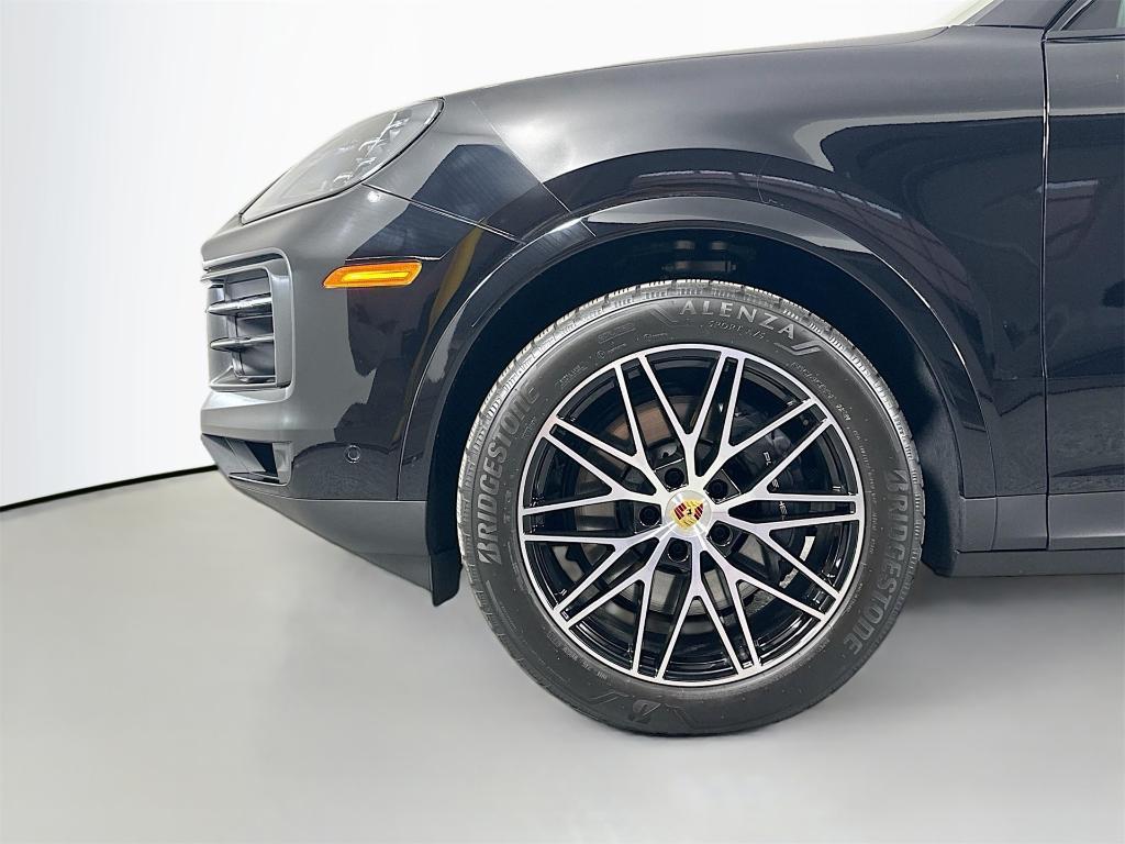 used 2024 Porsche Cayenne car, priced at $86,900