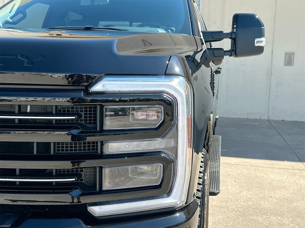 used 2025 Ford F-250 car, priced at $92,900