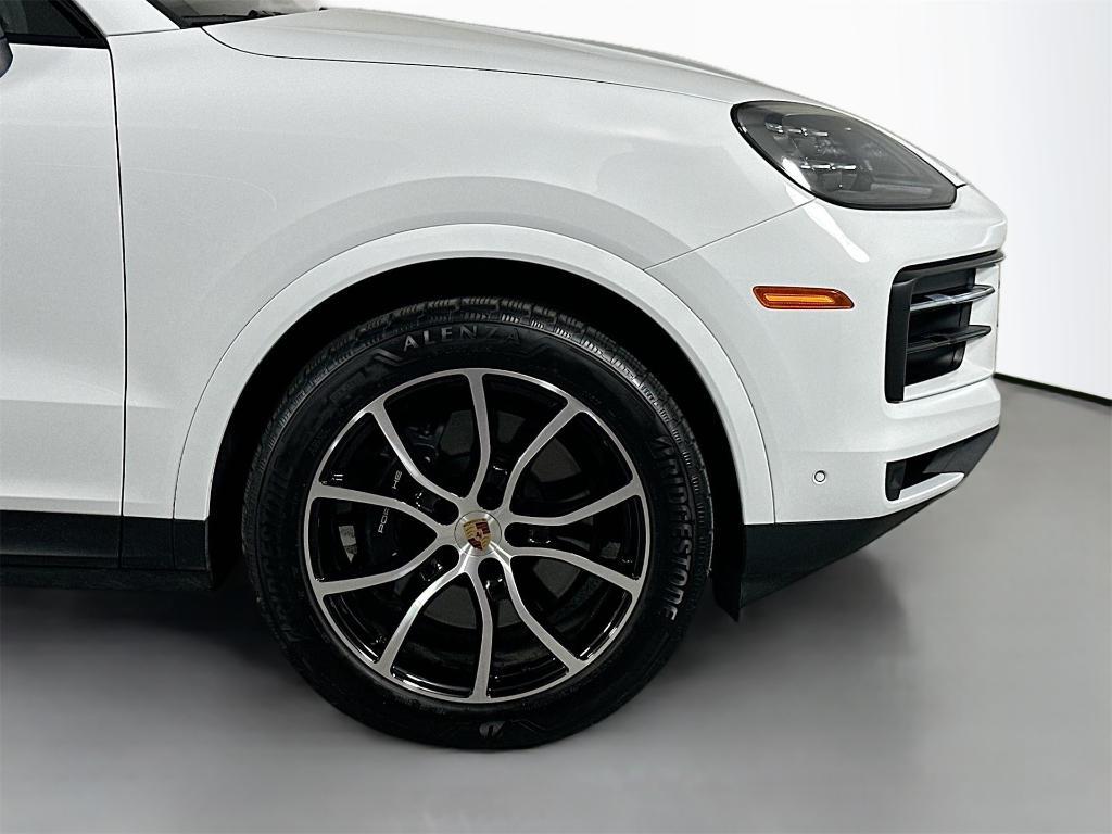 used 2025 Porsche Cayenne car, priced at $94,900