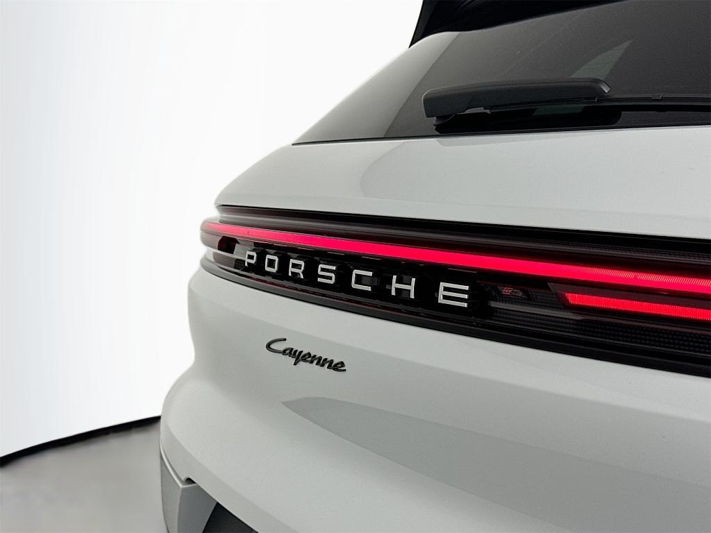 used 2025 Porsche Cayenne car, priced at $94,900