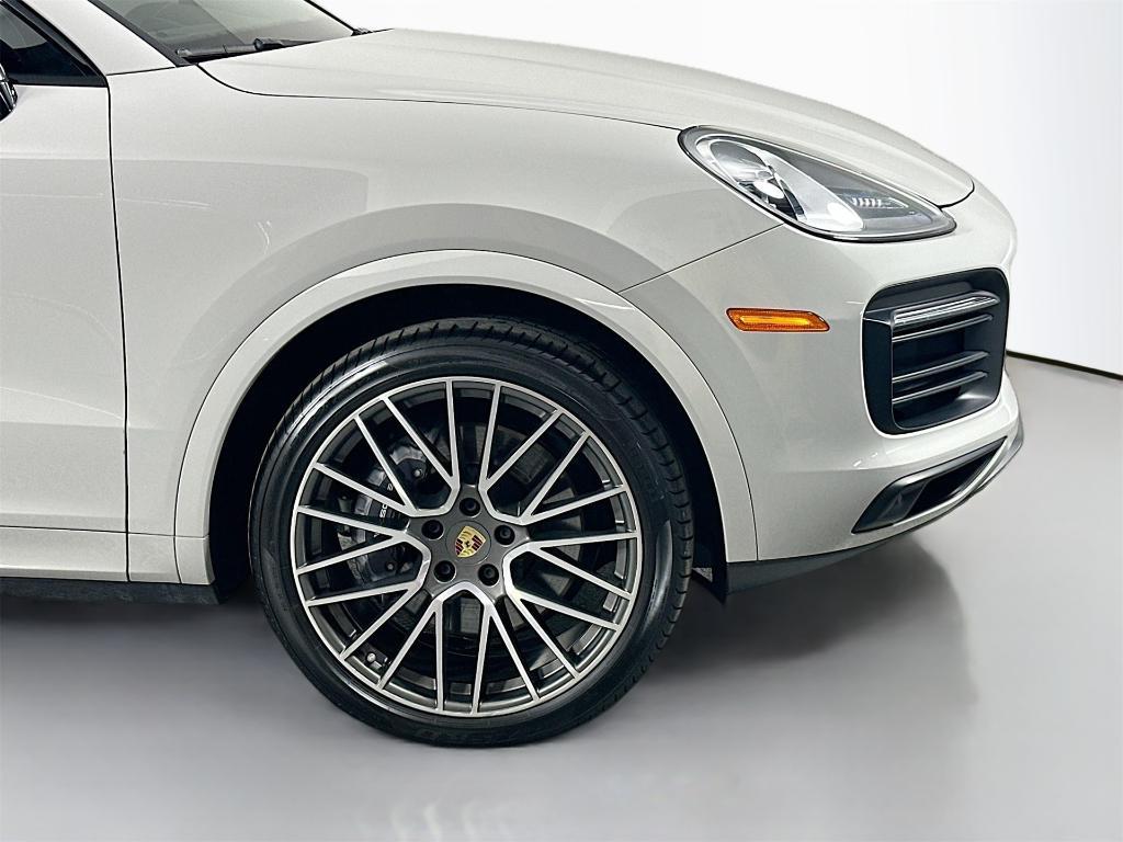 used 2022 Porsche Cayenne car, priced at $74,900