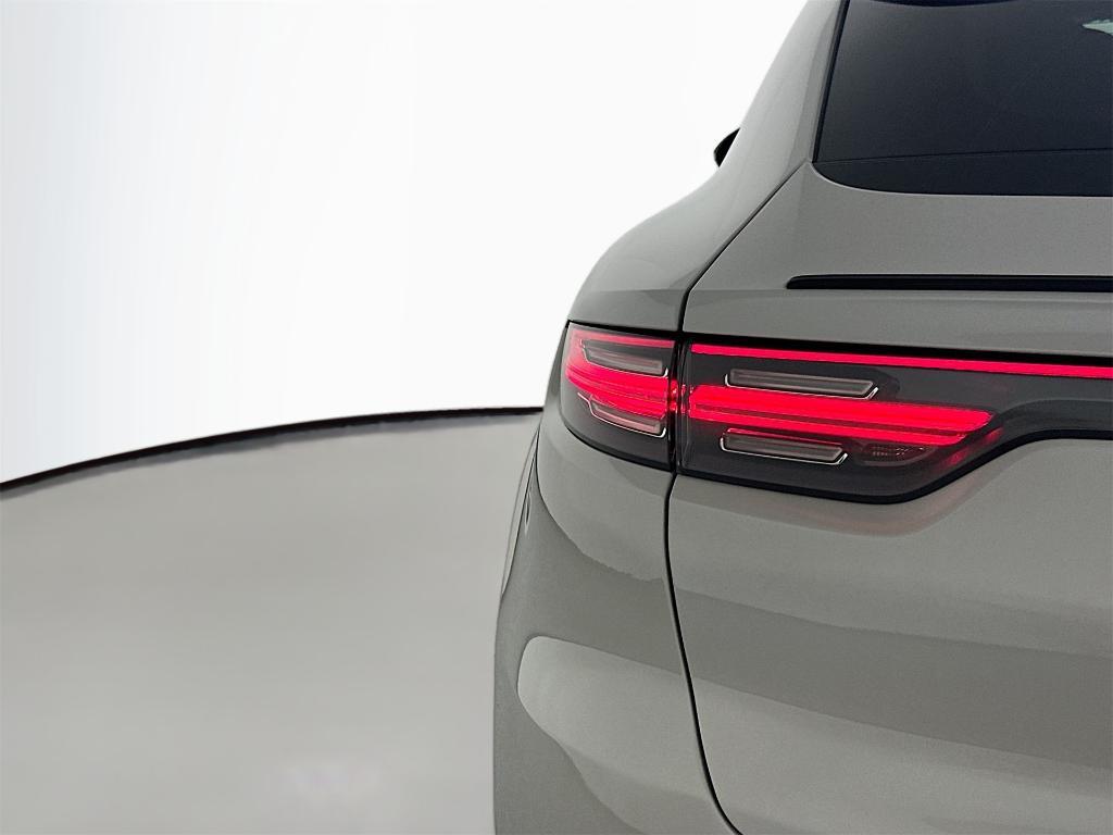 used 2022 Porsche Cayenne car, priced at $74,900