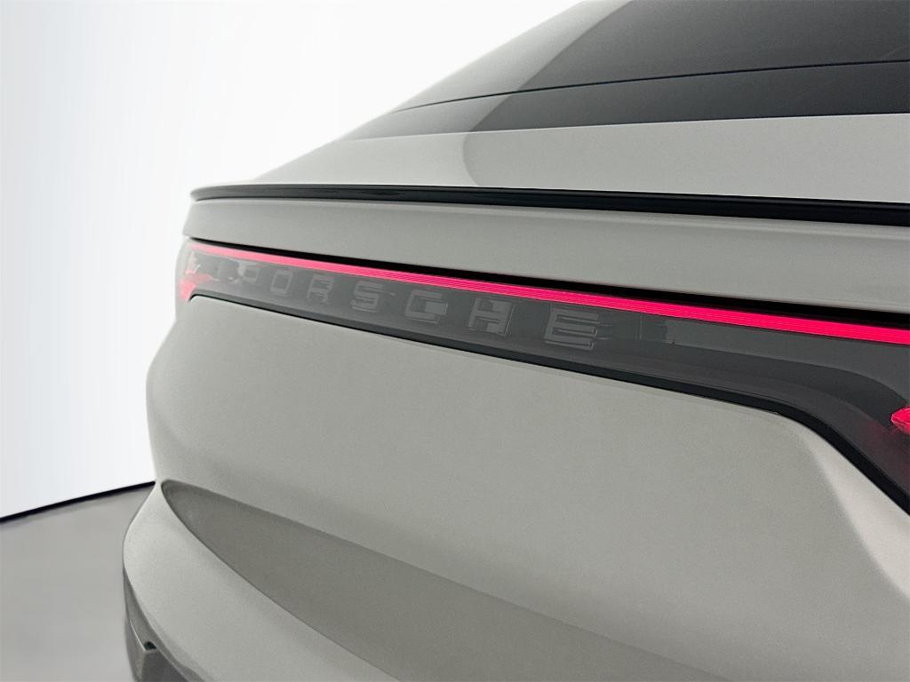 used 2022 Porsche Cayenne car, priced at $74,900